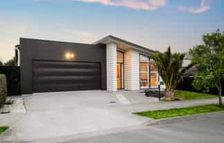 9 Makete Crescent, Hobsonville