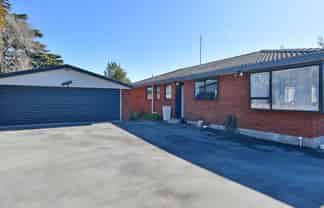 7 Heriott Close, BURWOOD