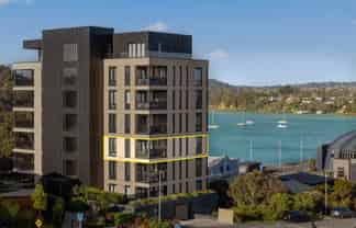 203/45 Hudson Bay Road, Hobsonville