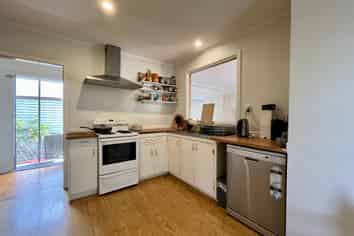 157 Don Buck Road, Massey