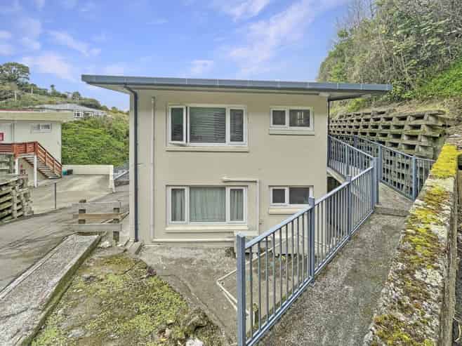 12/51 Adams Terrace, Aro Valley