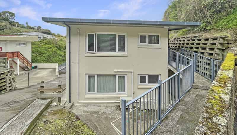 12/51 Adams Terrace, Aro Valley