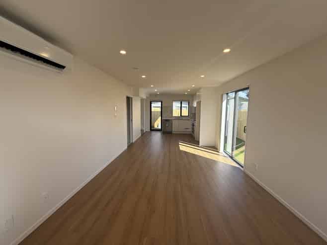 8C Primrose Place, Manurewa