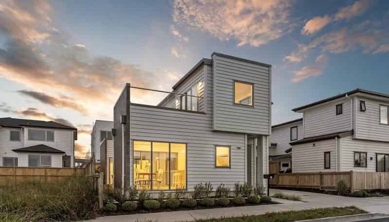 52 Lockheed Street, Hobsonville