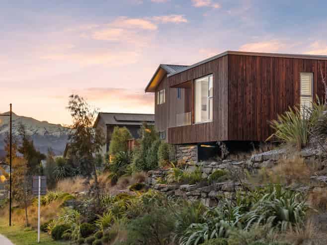 7 Tuke Lane, Wanaka