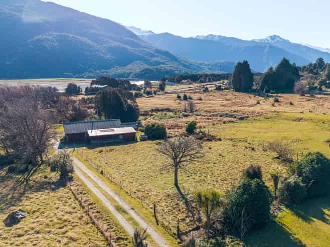 48A Rata Road, Makarora