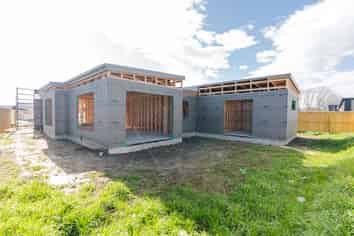 58 Wakeman Drive, Lincoln