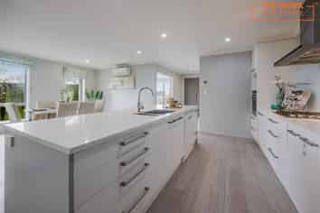33 Captain Mitchell Drive, Opaheke