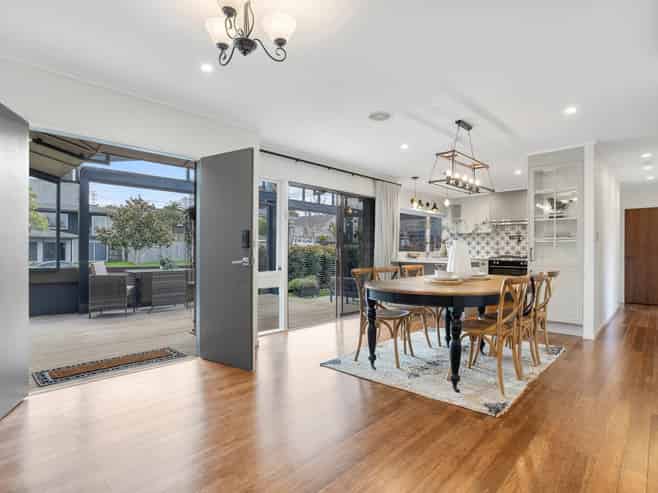 8 Riviera Place, Hauraki