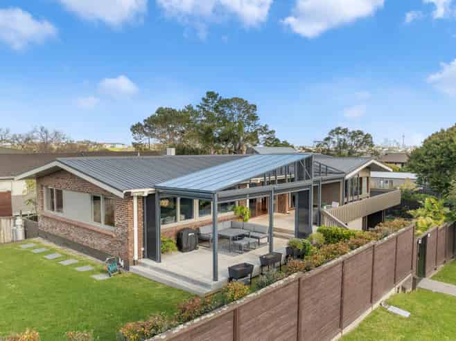 8 Riviera Place, Hauraki