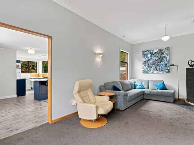 13 Rona Street, Saint Kilda