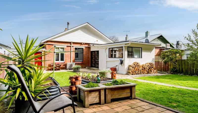 13 Rona Street, Saint Kilda