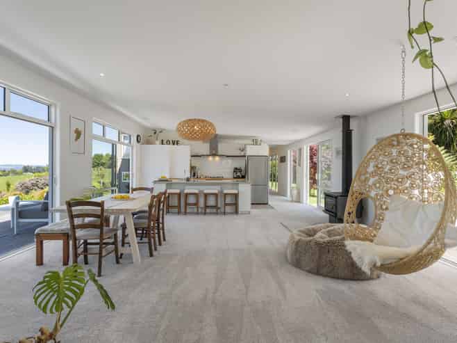 48 Stewart Glen, Acacia Bay