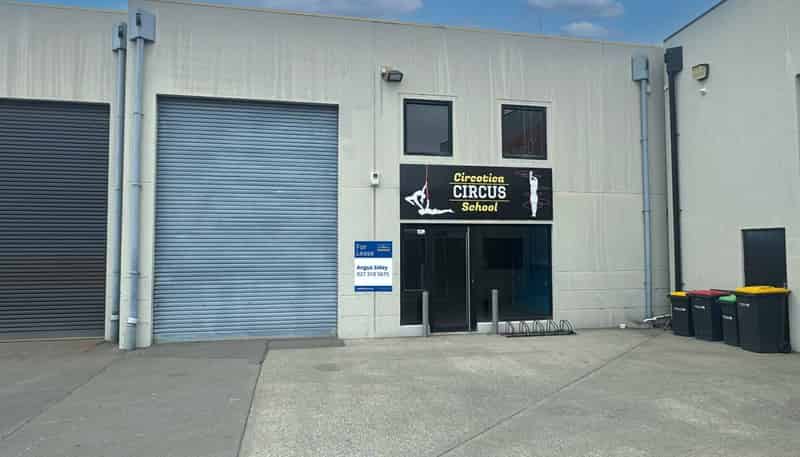 4/235 Waltham Road, Sydenham