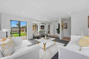 18 Broadhurst Road, Flat Bush