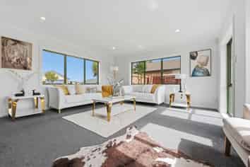 18 Broadhurst Road, Flat Bush