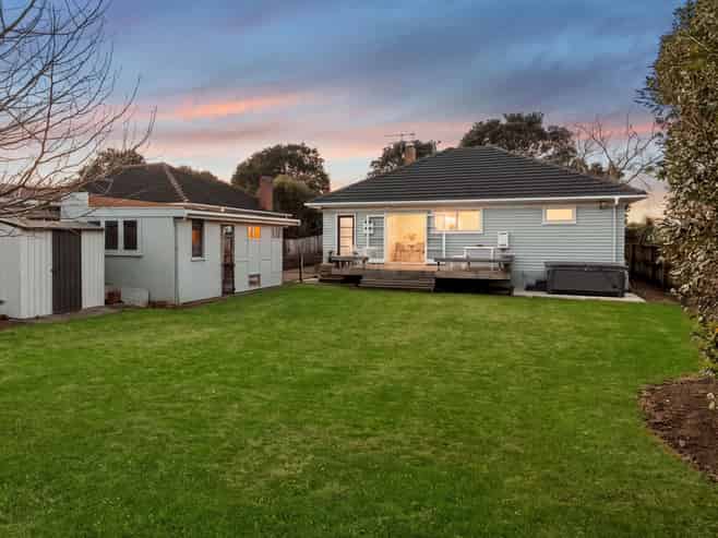 14 Rimu Road, Mangere Bridge