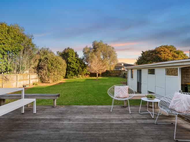 14 Rimu Road, Mangere Bridge
