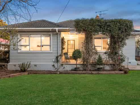 14 Rimu Road, Mangere Bridge