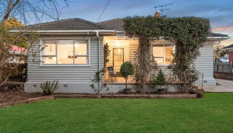 14 Rimu Road, Mangere Bridge