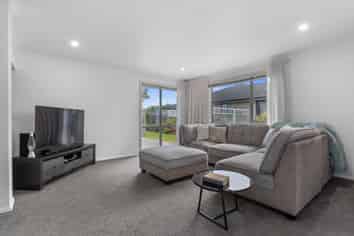 82 Barbados Way, One Tree Point