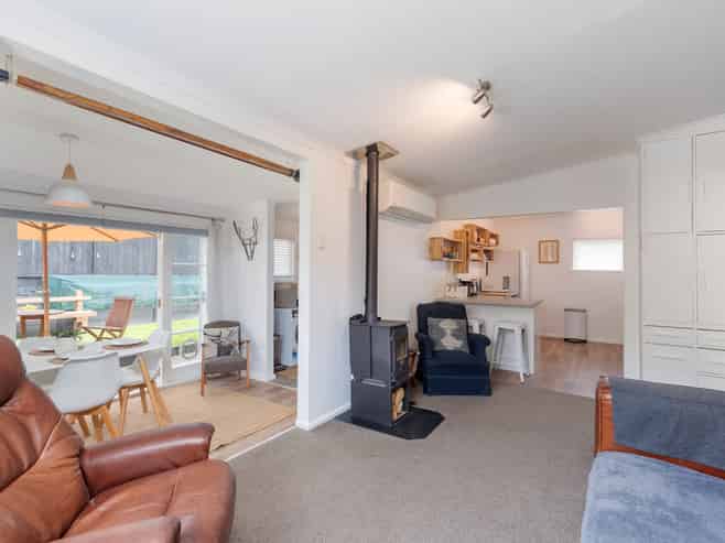 21A Korau Grove, Stokes Valley