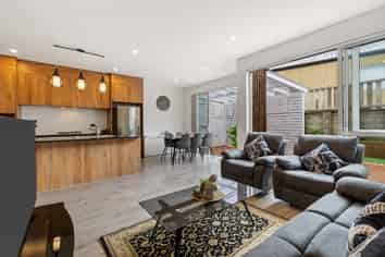 77 Matakohe Road, Westgate