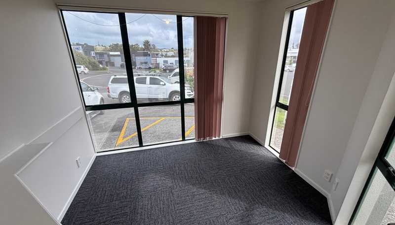 A/6 Westech Place, Glen Eden