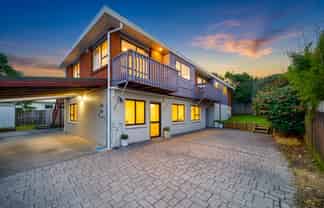 2/12 Grimshaw Place, Henderson