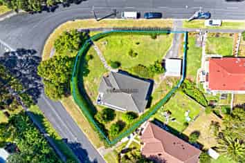 1 Simmonds Avenue, Three Kings