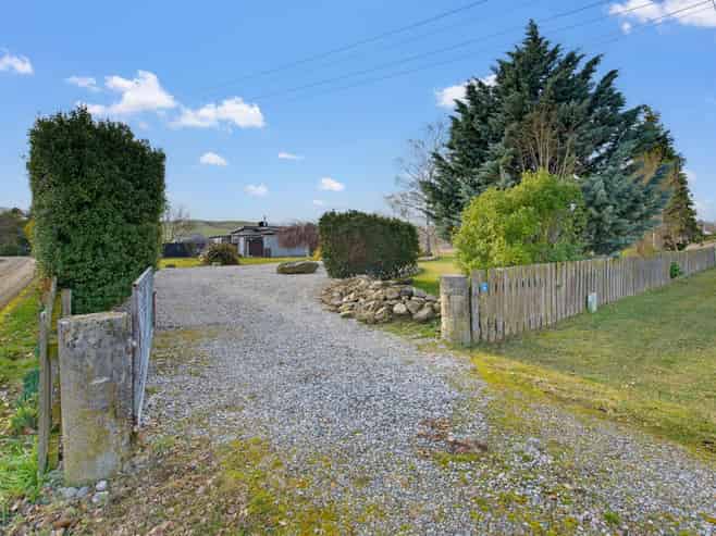 5169 Ettrick-Raes Junction Road, Ettrick