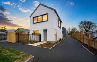 1/569 Hereford Street, Linwood