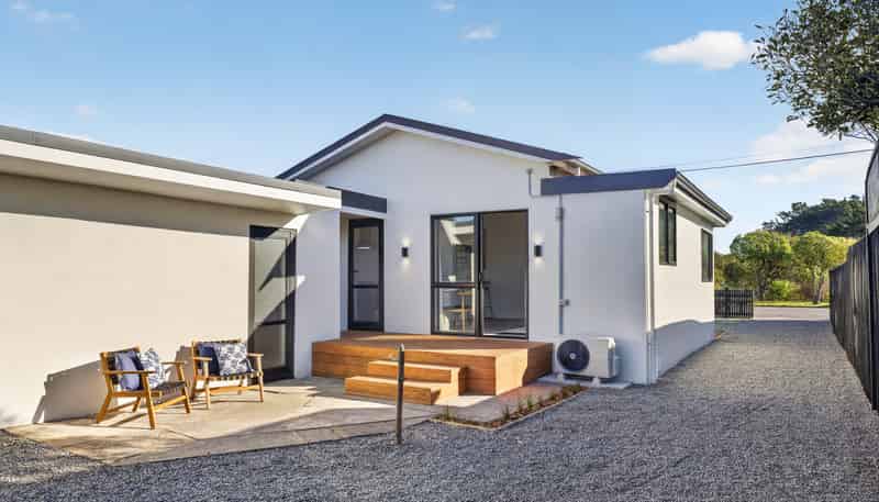 359 Estuary Road, South New Brighton