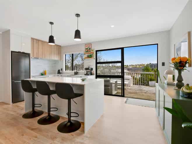 63B Albatross Road, Red Beach