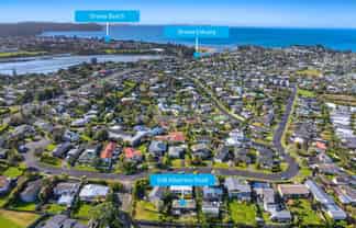 63B Albatross Road, Red Beach