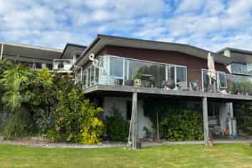 40 Craig Road, Maraetai