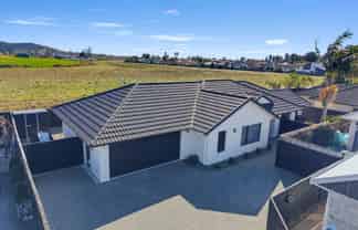 134 Palm Beach Boulevard, Papamoa