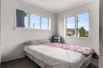 11 Lochinver Road, Papatoetoe