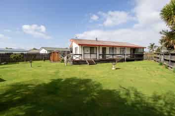 5 Parfitt Place, Ngatea