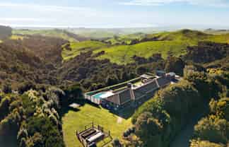 119 Rataroa Road, Miranda