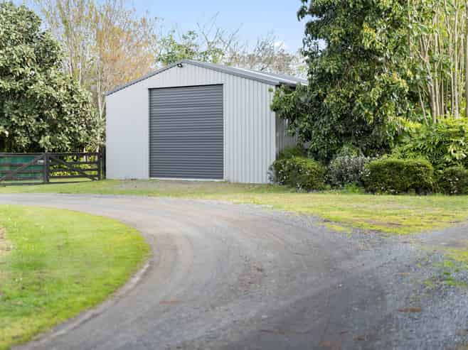 453A Glenbrook Beach Road, Glenbrook