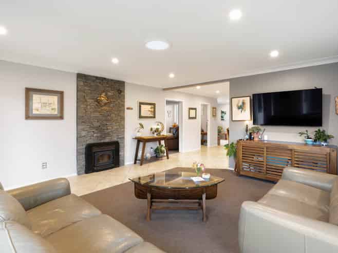 453A Glenbrook Beach Road, Glenbrook