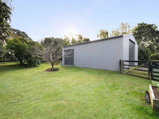 453A Glenbrook Beach Road, Glenbrook