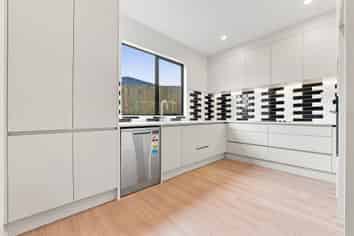 Lot 2/19 Glenshee Place, Highland Park