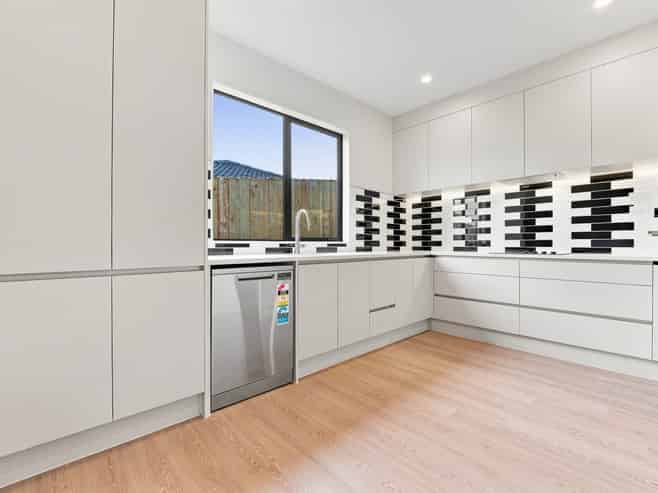 Lot 2/19 Glenshee Place, Highland Park