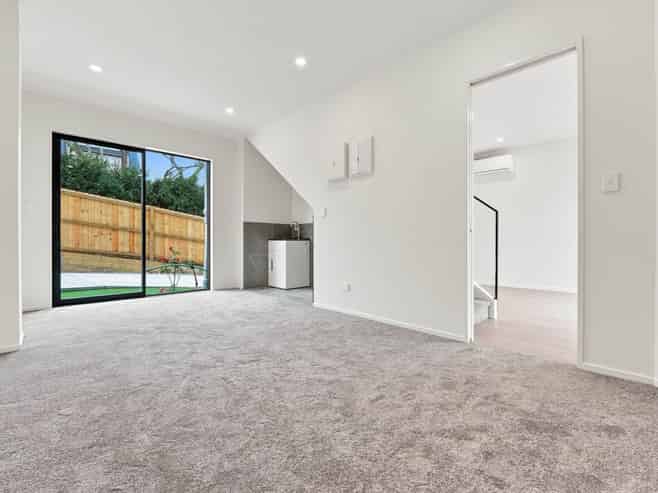 Lot 2/19 Glenshee Place, Highland Park