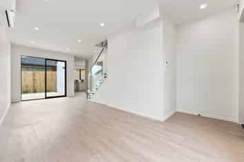 Lot 3/19 Glenshee Place, Highland Park