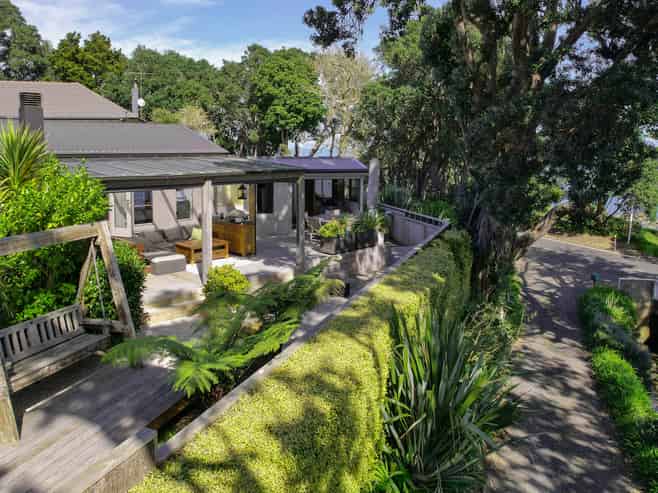 684A Thames Coast Road, Ruamahunga