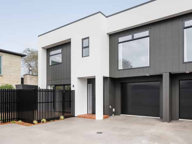 2 + 4/768 River Road, Chartwell