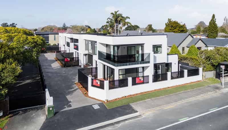1+3/768 River Road, Chartwell